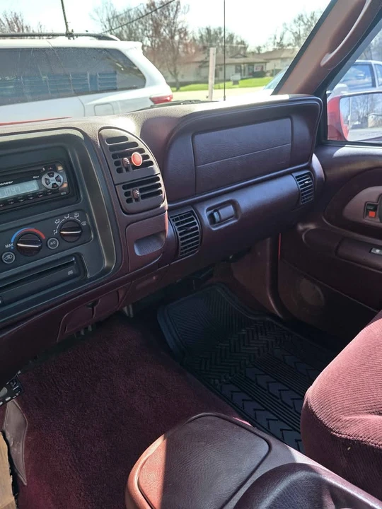 1997 Chevrolet SS - Image 11 of 15
