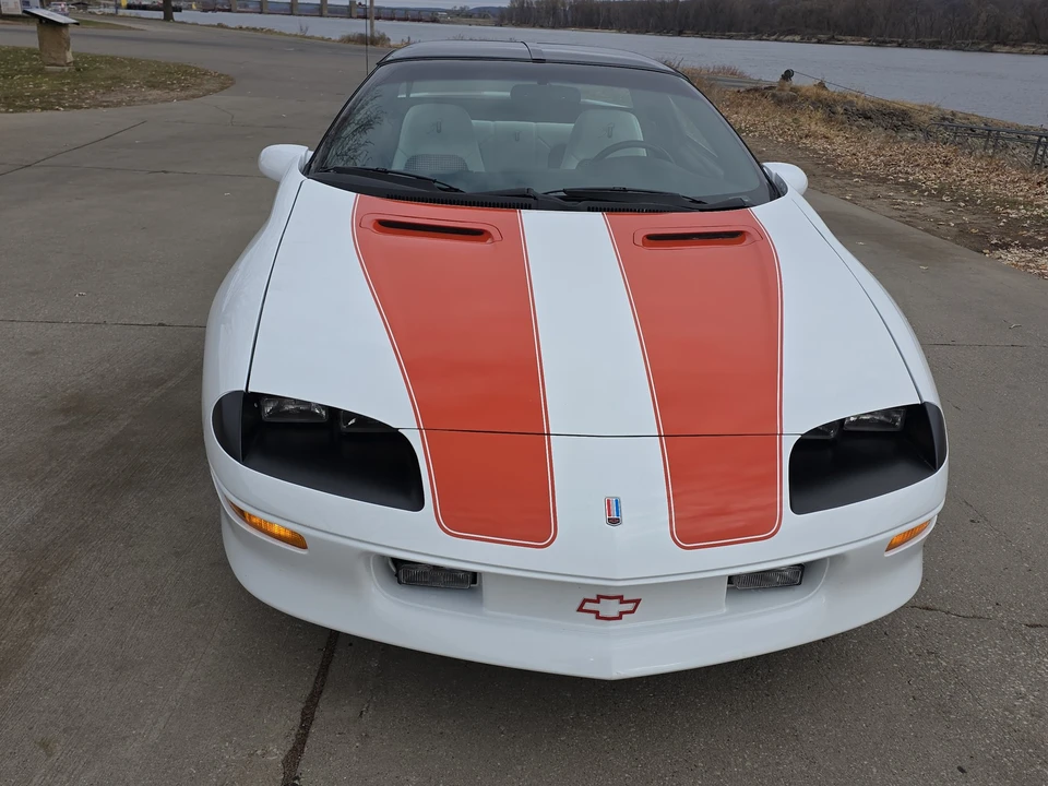 1997 Chevrolet Camaro 4th Gen - Image 16 of 21