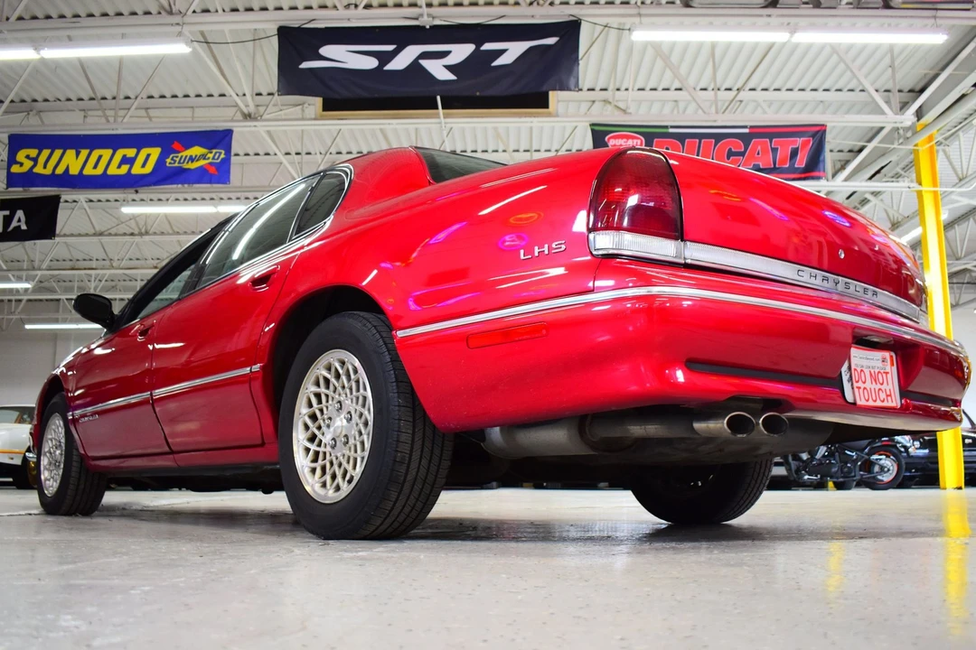 1997 Chrysler Concorde - Image 14 of 20