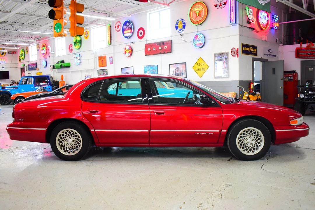 1997 Chrysler Concorde - Image 2 of 20