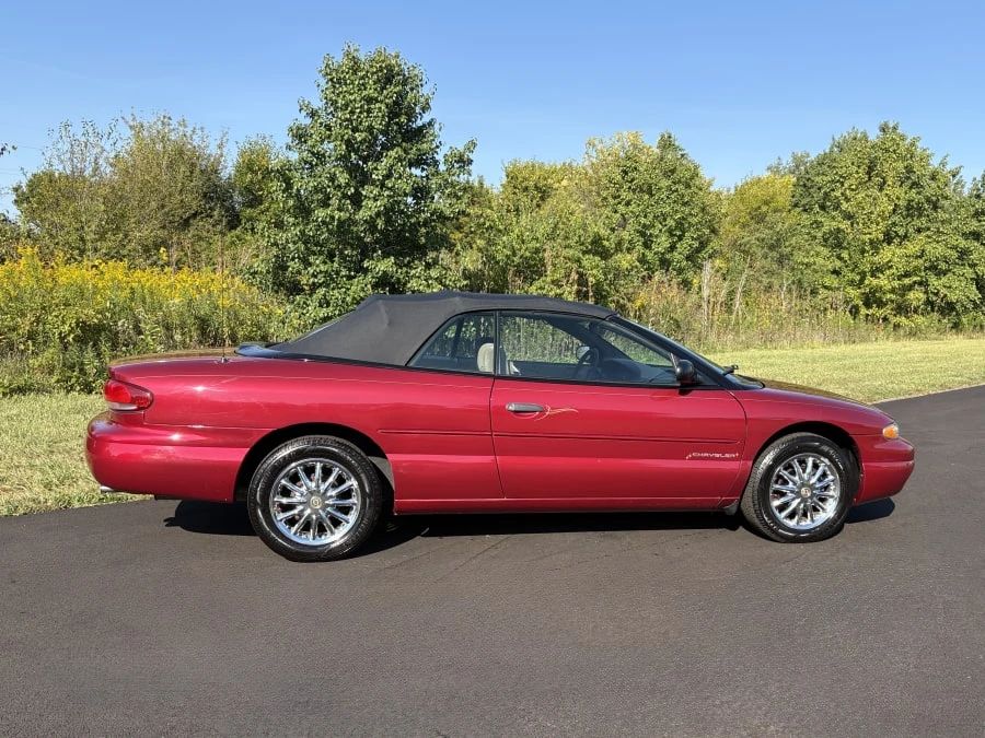 1997 Chrysler Sebring - Image 2 of 6