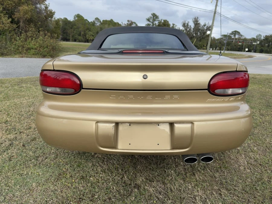 1997 Chrysler Sebring - Image 11 of 29