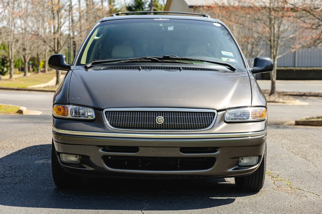 1997 Chrysler Town & Country - Image 28 of 31