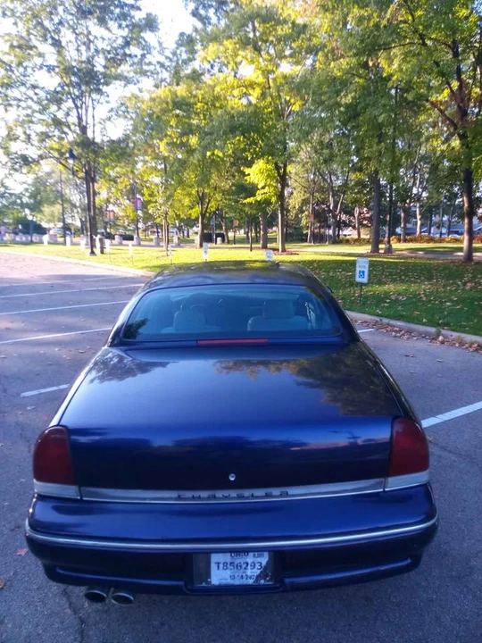 1997 Chrysler Concorde - Image 5 of 19