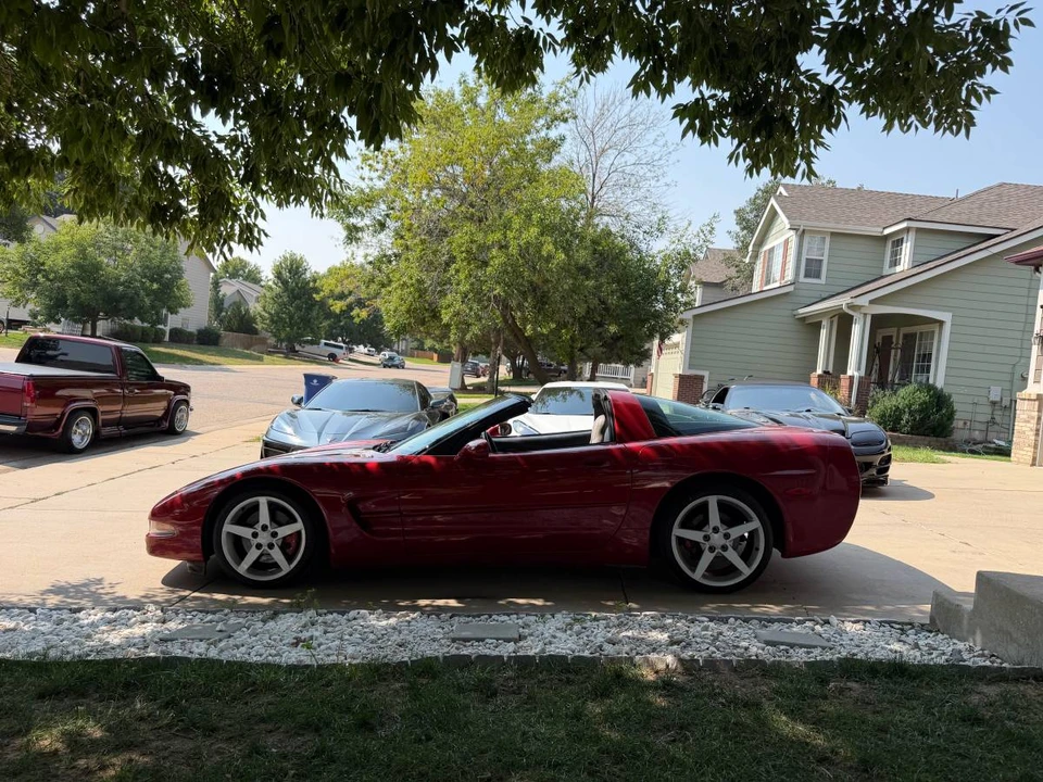 1997 Chevrolet Corvette C5 - Image 2 of 19