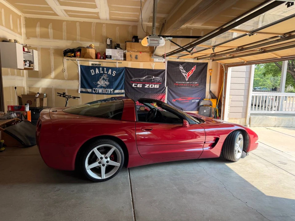 1997 Chevrolet Corvette C5 - Image 3 of 19