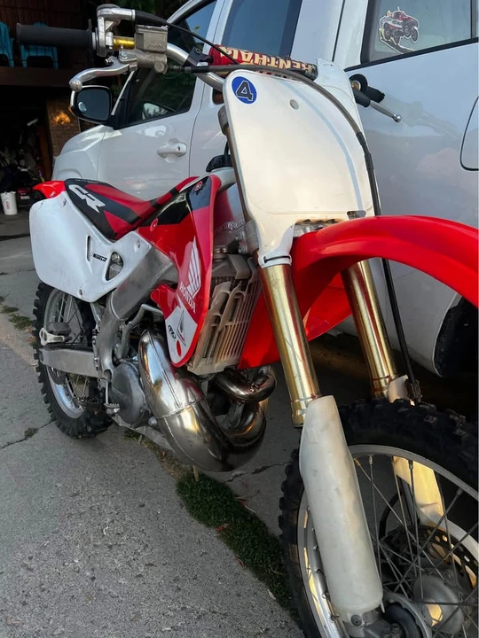 1997 Honda CR - Image 6 of 7