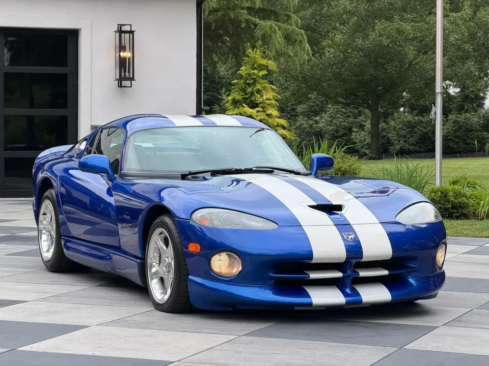 1997 Dodge Viper GTS 2nd Gen - Image 5 of 29