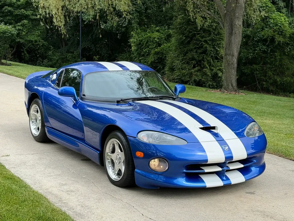 1997 Dodge Viper GTS 2nd Gen - Image 7 of 29