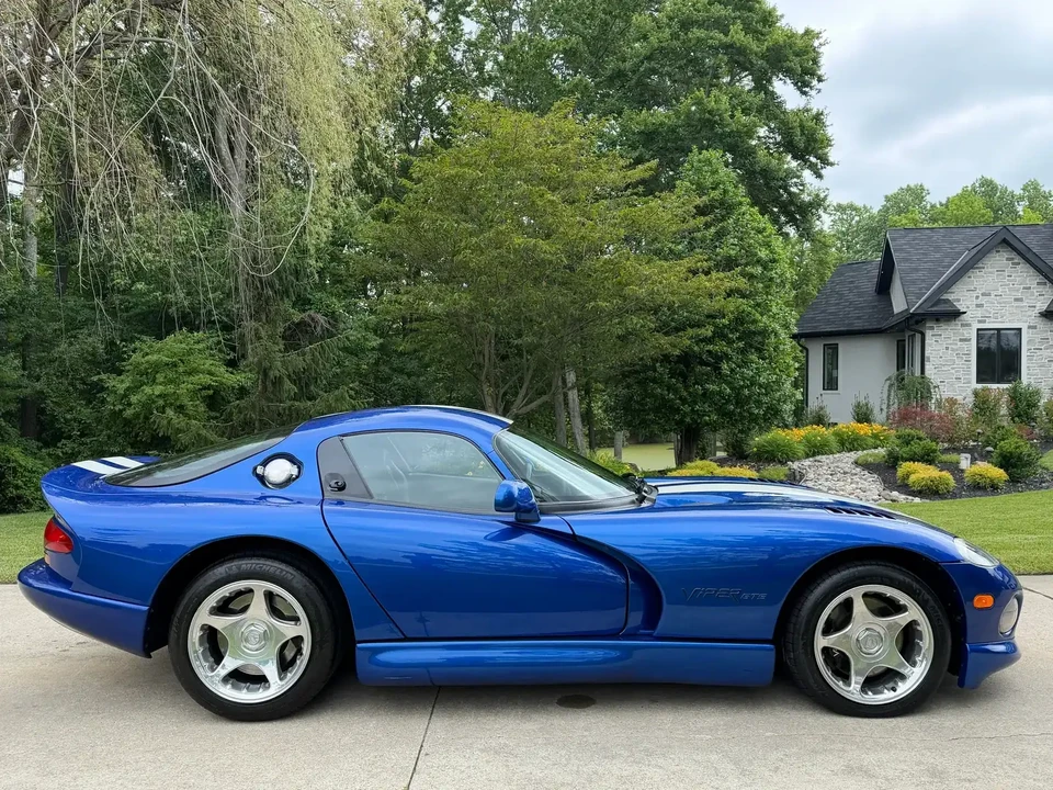 1997 Dodge Viper GTS 2nd Gen - Image 9 of 29