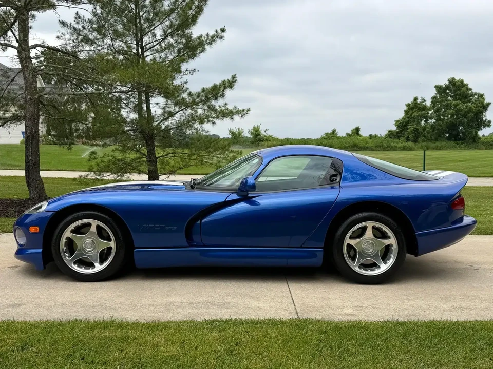 1997 Dodge Viper GTS 2nd Gen - Image 13 of 29