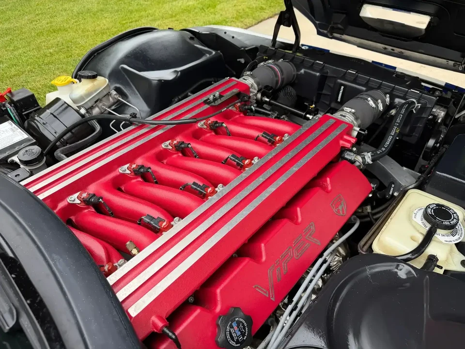 1997 Dodge Viper GTS 2nd Gen - Image 28 of 29