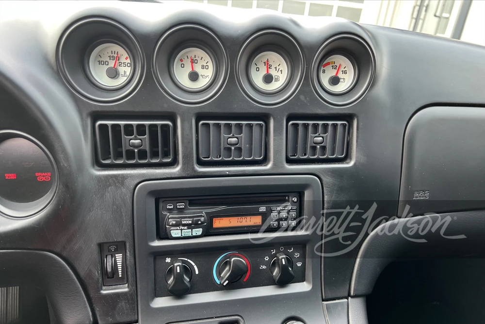 1997 Dodge Viper GTS 2nd Gen - Image 6 of 8