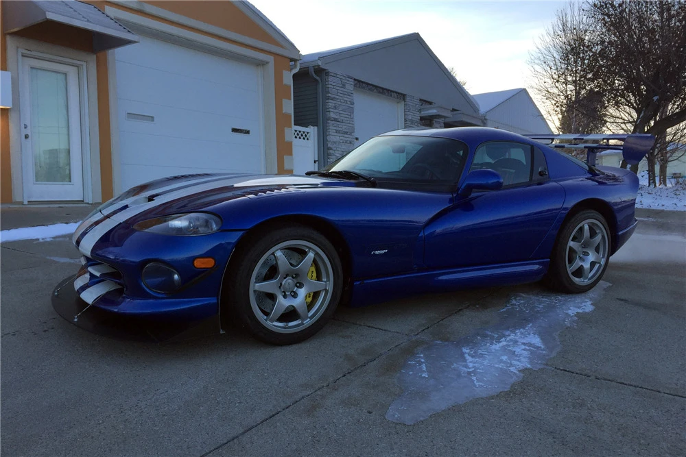 1997 Dodge Viper GTS 2nd Gen - Image 6 of 8