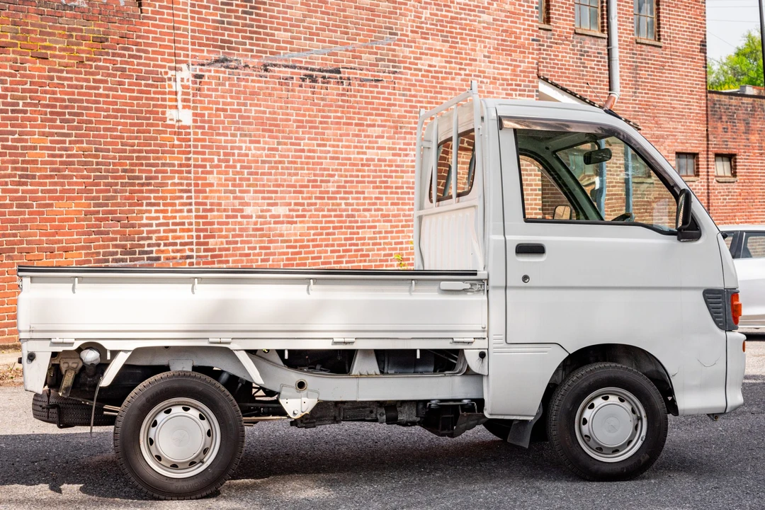 1997 Daihatsu Hijet - Image 5 of 31