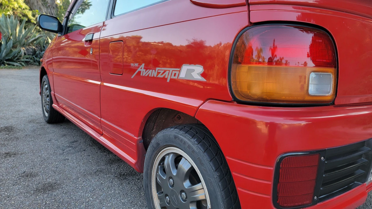 1997 Daihatsu Mira - Image 12 of 31
