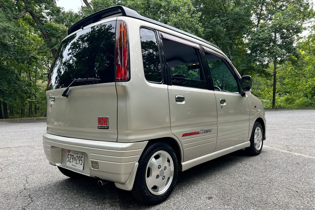 1997 Daihatsu - Image 4 of 31
