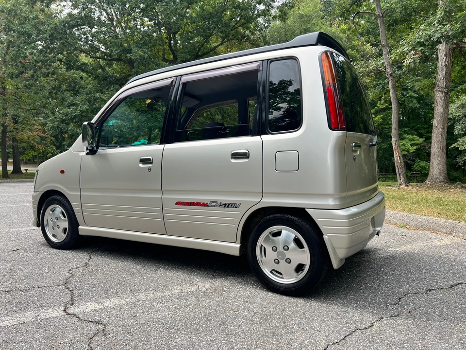 1997 Daihatsu - Image 9 of 31
