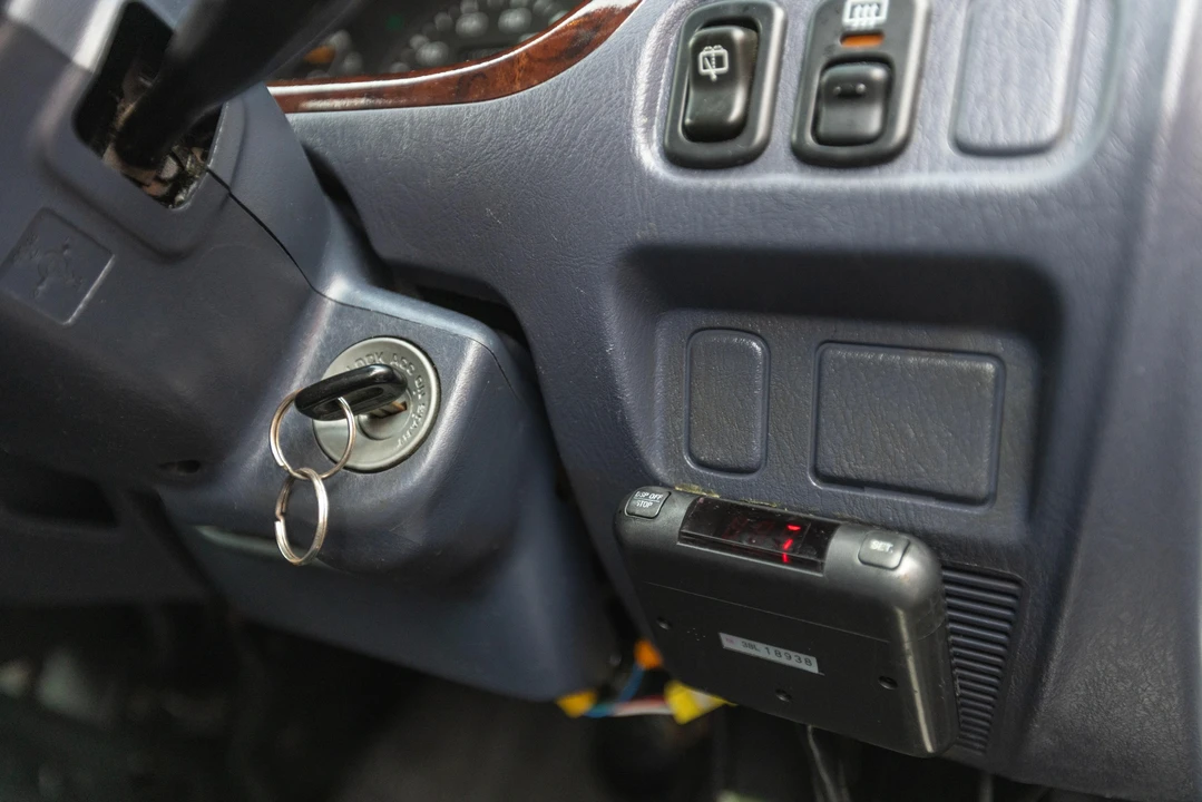 1997 Daihatsu - Image 30 of 31