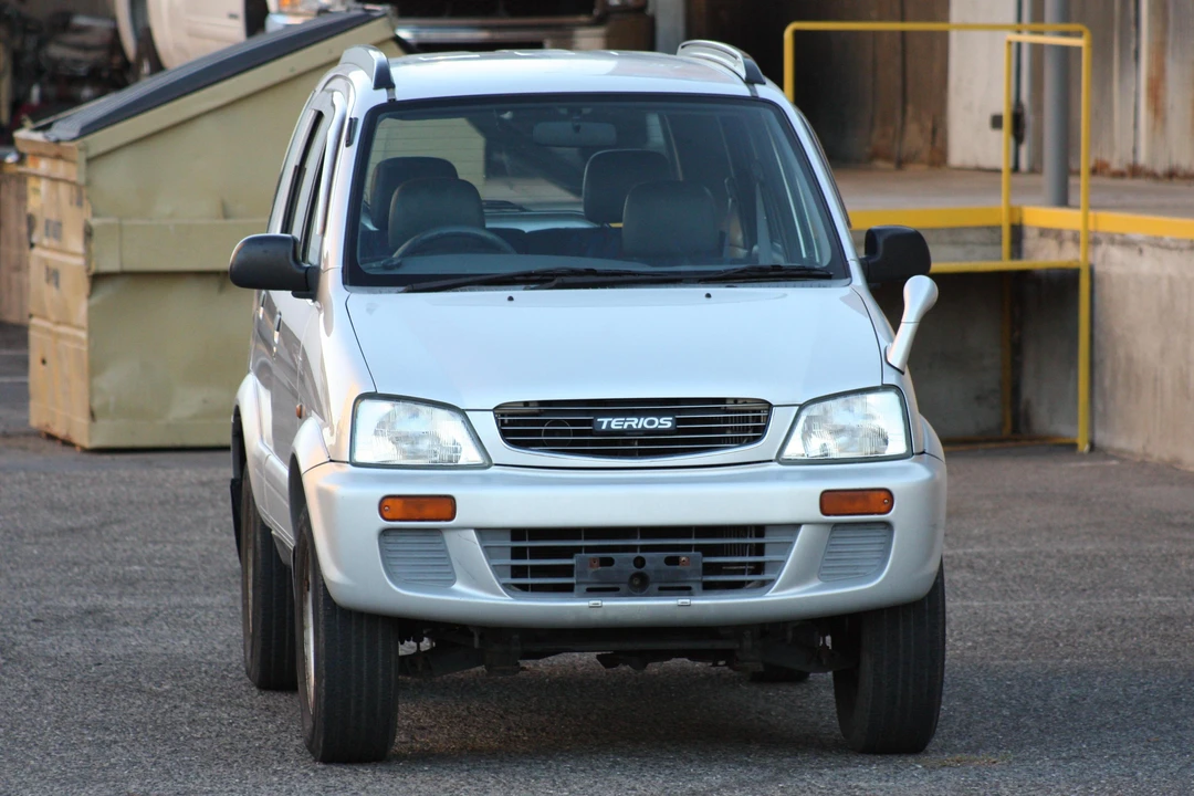 1997 Daihatsu Terios - Image 2 of 5