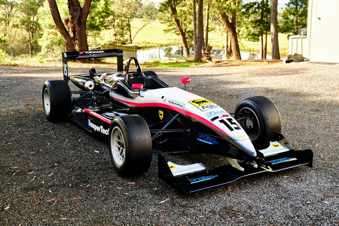 1997 Dallara - Image 2 of 31