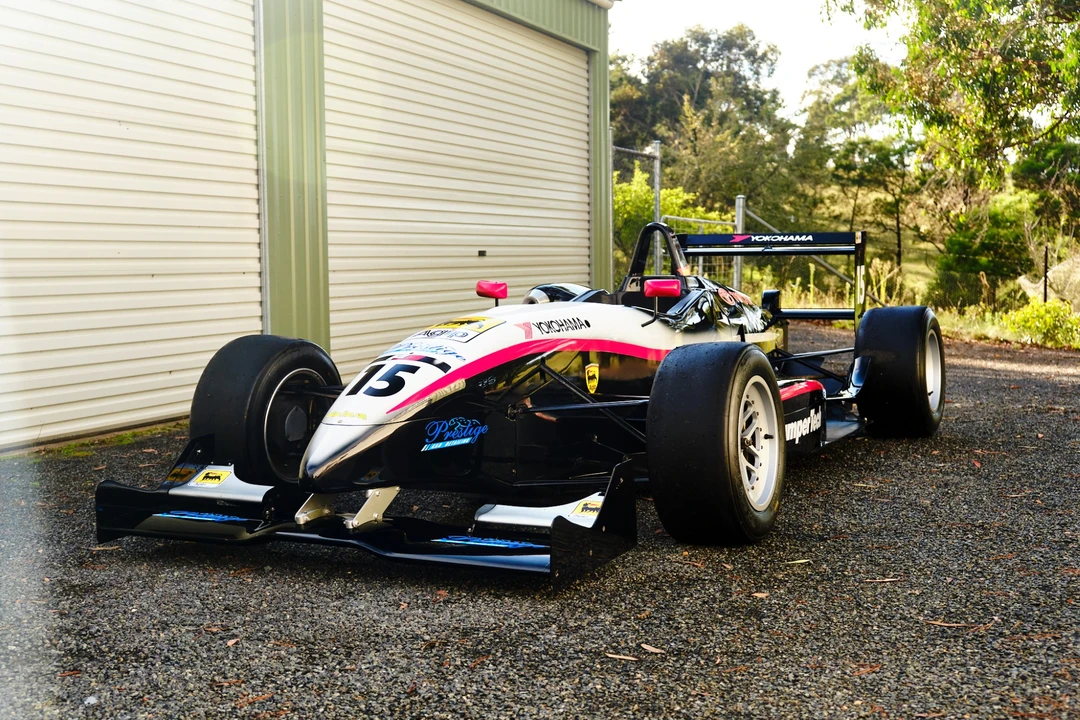 1997 Dallara - Image 13 of 31