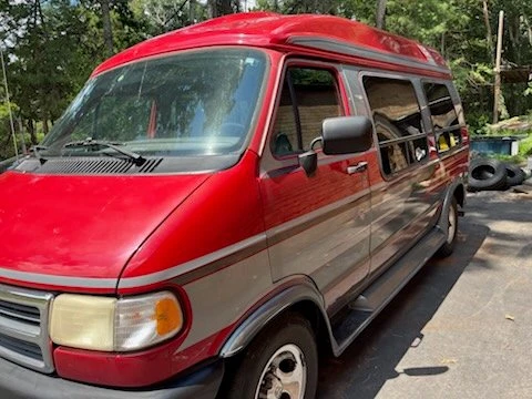 1997 Dodge Ram Van - Image 10 of 31