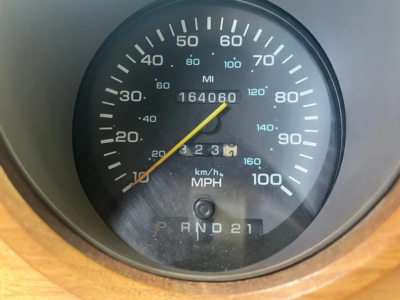 1997 Dodge Ram Van - Image 20 of 31
