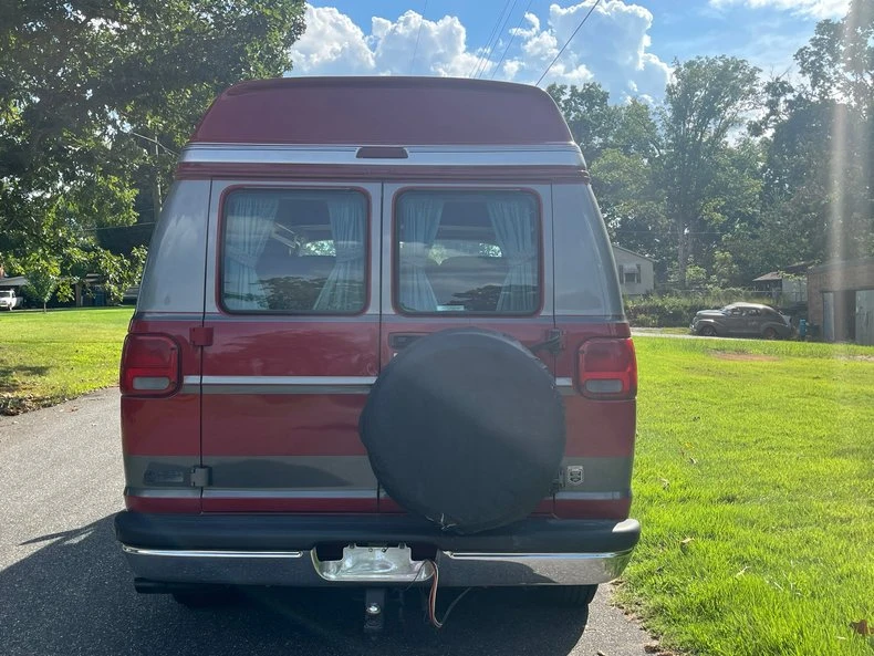 1997 Dodge Ram Van - Image 3 of 31