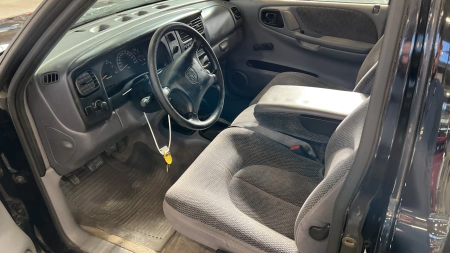 1997 Dodge Dakota 2nd Gen - Image 3 of 4