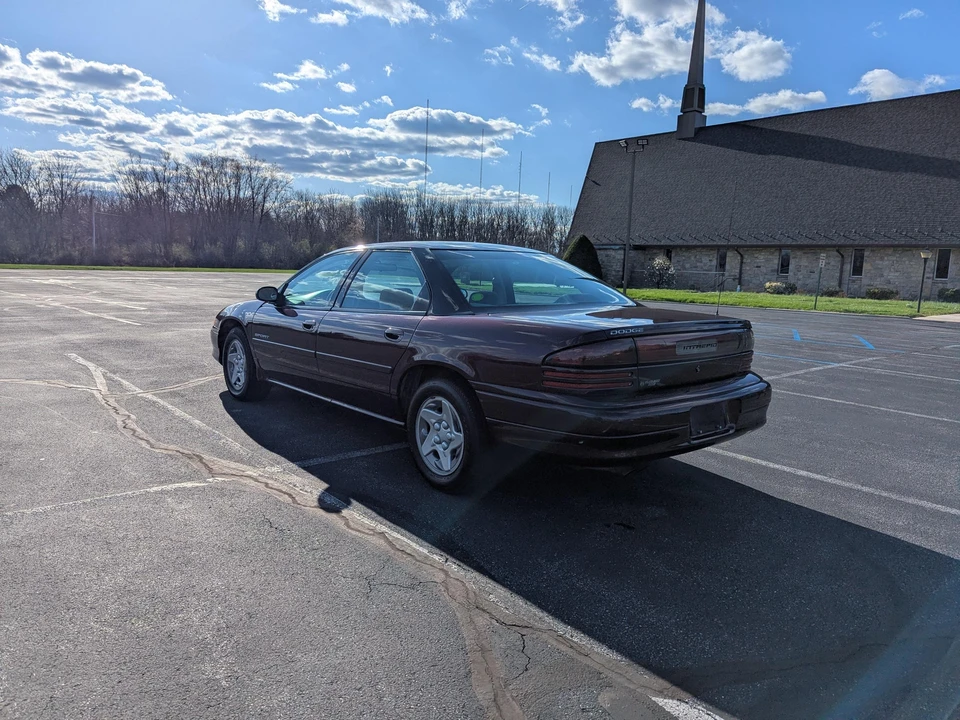 1997 Dodge Intrepid - Image 11 of 31