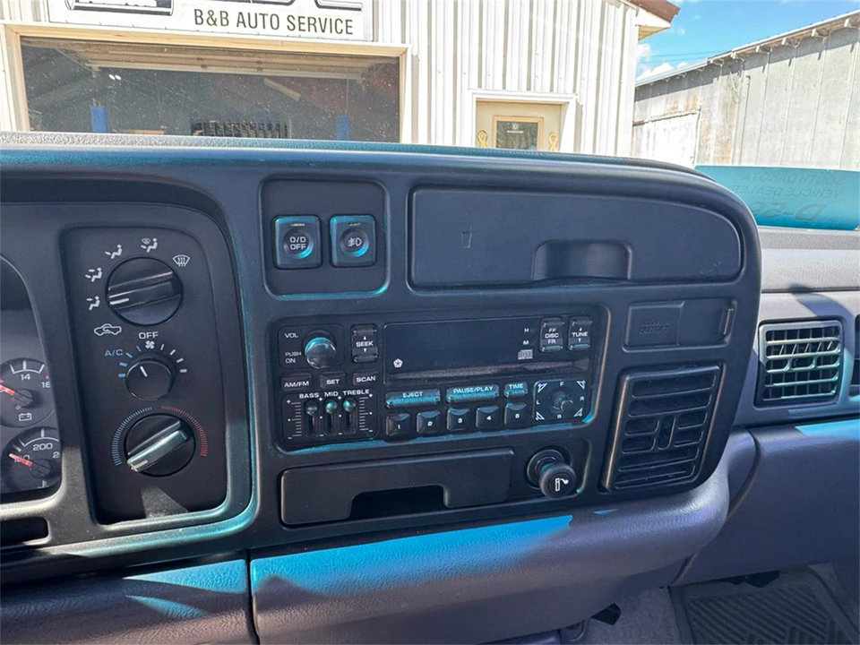 1997 Dodge Ram 2nd Gen - Image 15 of 31