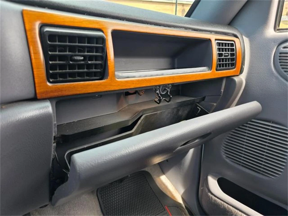 1997 Dodge Ram 2nd Gen - Image 22 of 31