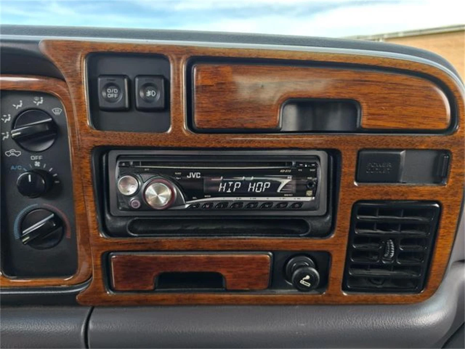 1997 Dodge Ram 2nd Gen - Image 20 of 31