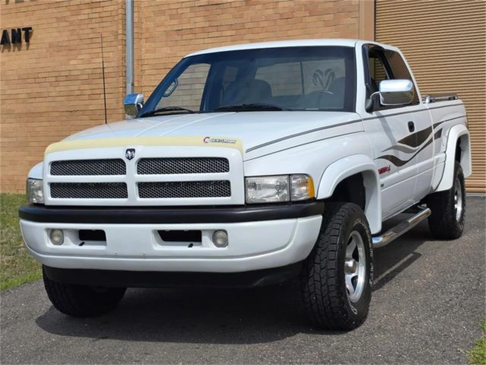1997 Dodge Ram 2nd Gen - Image 2 of 31