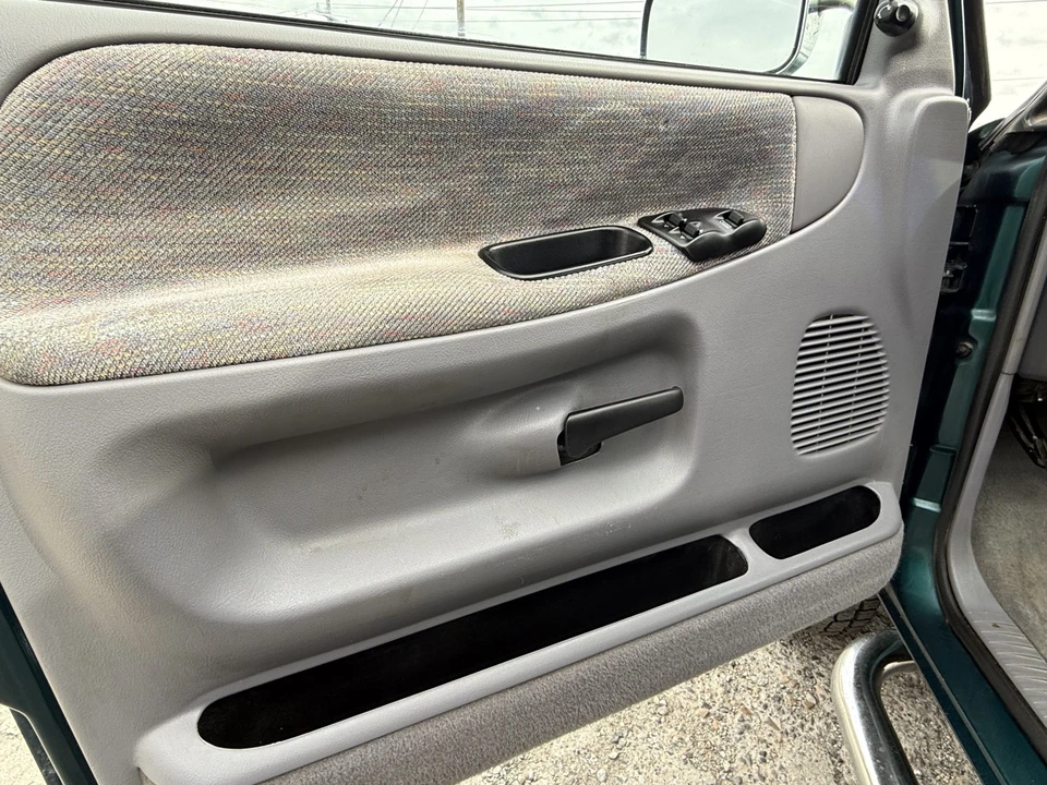 1997 Dodge Ram 2nd Gen - Image 25 of 31