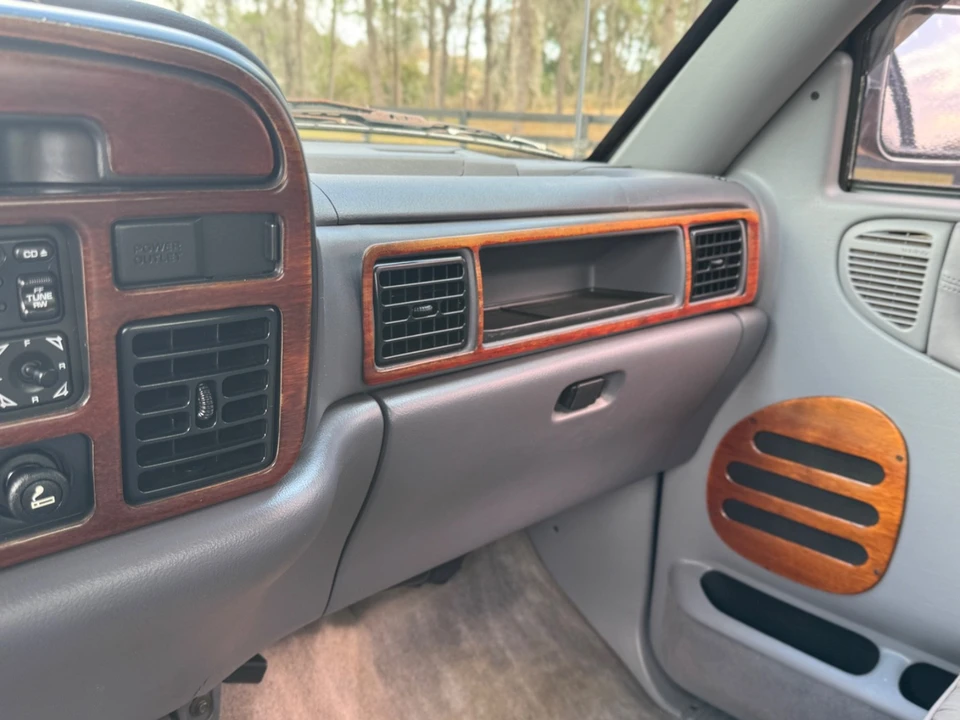 1997 Dodge Ram 2nd Gen - Image 19 of 21