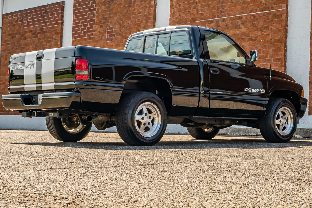 1997 Dodge Ram 2nd Gen - Image 11 of 31