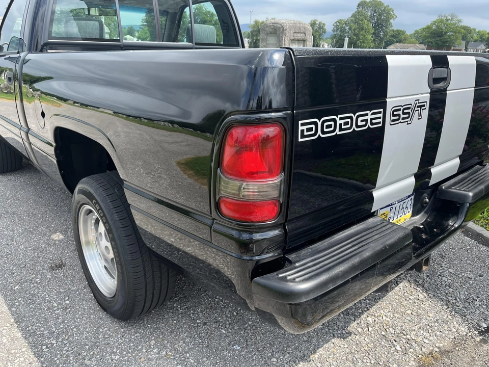 1997 Dodge Ram 1st Gen - Image 19 of 31