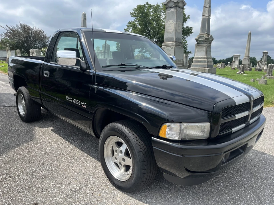 1997 Dodge Ram 1st Gen - Image 8 of 31