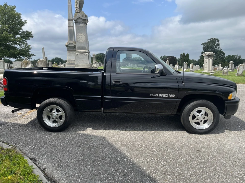 1997 Dodge Ram 1st Gen - Image 7 of 31