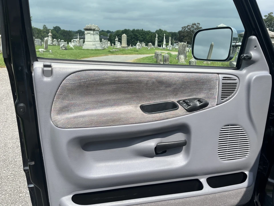 1997 Dodge Ram 1st Gen - Image 29 of 31