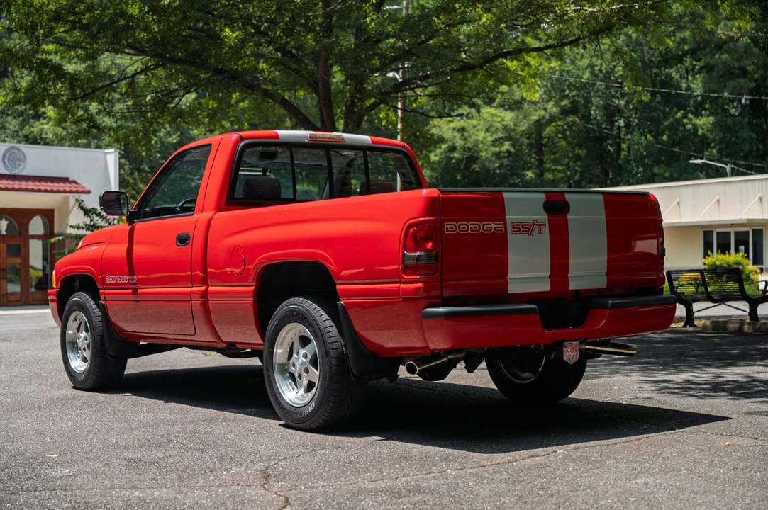 1997 Dodge Ram 2nd Gen - Image 11 of 31