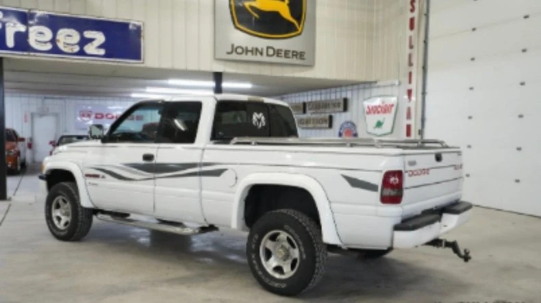 1997 Dodge Ram 2nd Gen - Image 18 of 31