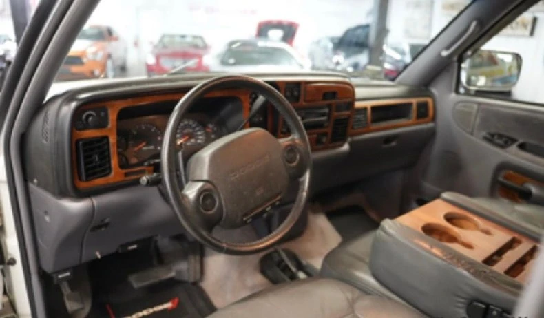 1997 Dodge Ram 2nd Gen - Image 23 of 31