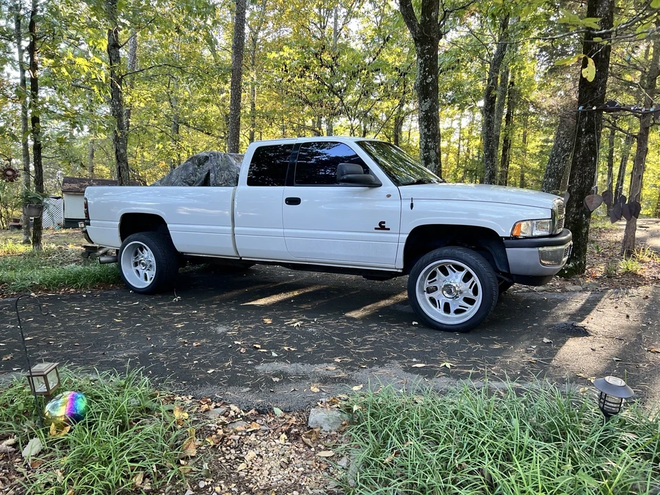 1997 Dodge Ram 2nd Gen - Image 9 of 15