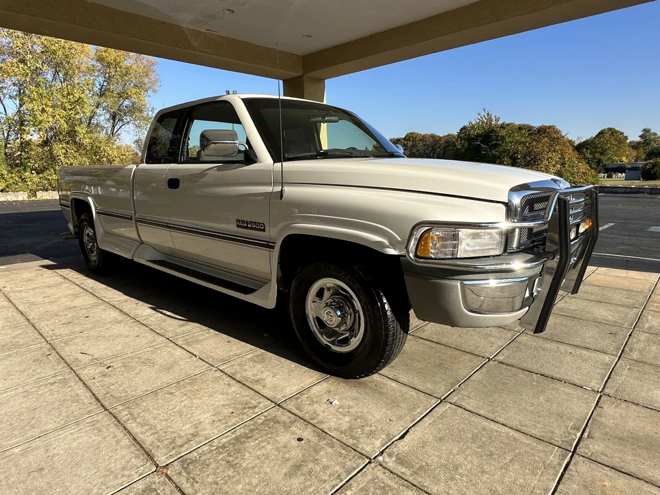 1997 Dodge Ram 2nd Gen - Image 15 of 31