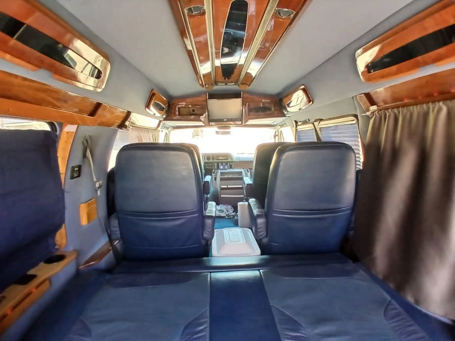 1997 Dodge Ram Van - Image 12 of 13