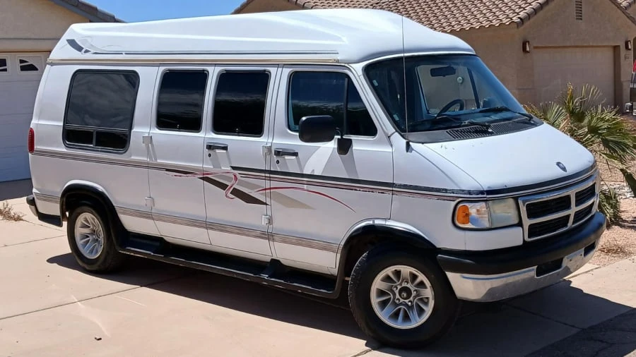 1997 Dodge Ram Van - Image 3 of 13