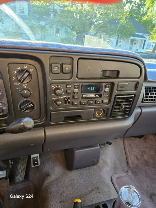 1997 Dodge Ram 2nd Gen - Image 11 of 13